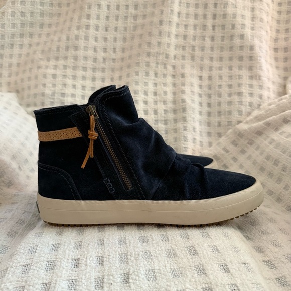 Sperry Blue Suede High Tops - Picture 3 of 9